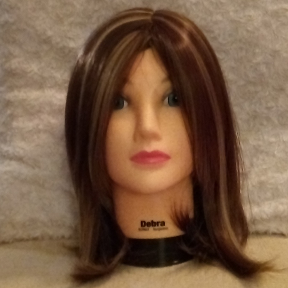 Darla wig